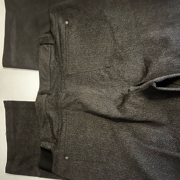 Simply Vera Wang Boot Cut Dress Pants size XXL black gray tiny chevron stretch - Picture 4 of 5